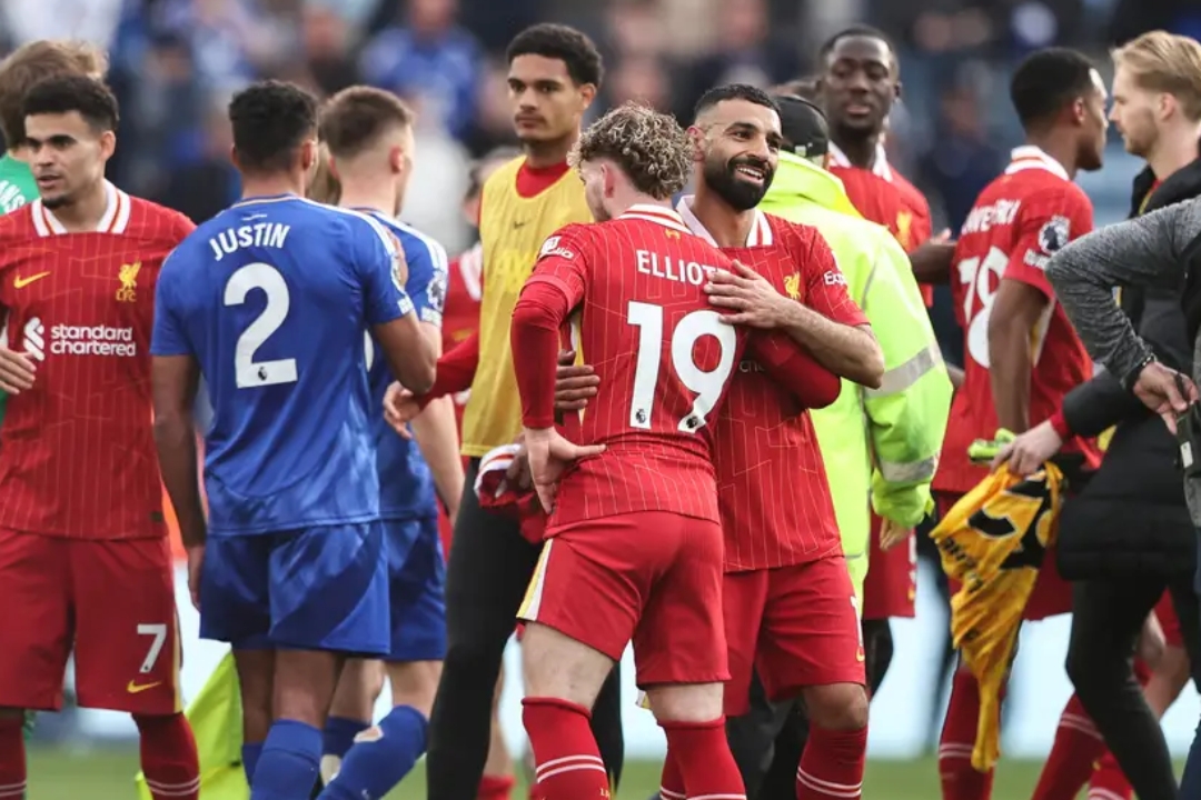 包含国际比赛日英超焦点战；费耶诺德迎来里程碑；质疑声仍在；资深球员宣示担当的词条